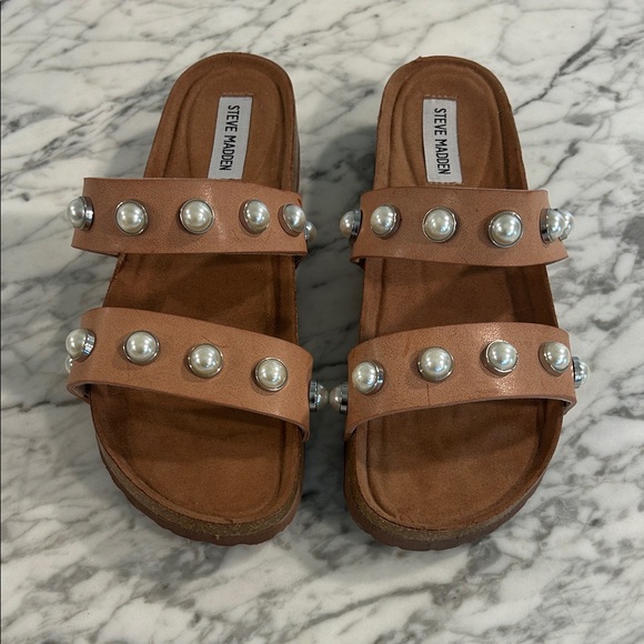 Steve Madden Brown Leather Sandals with Silver Pearl Accents - Picture 2 of 3